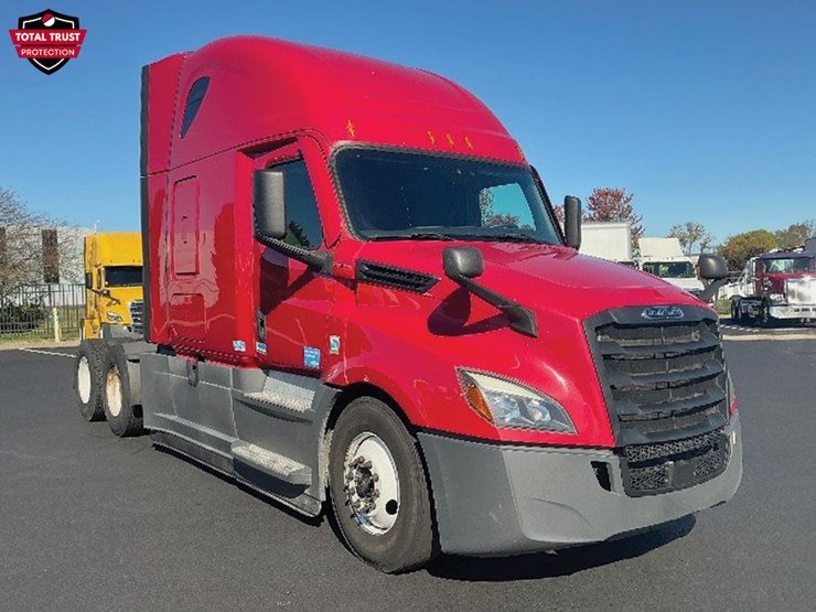 2022-freightliner-cascadia-126-image-1