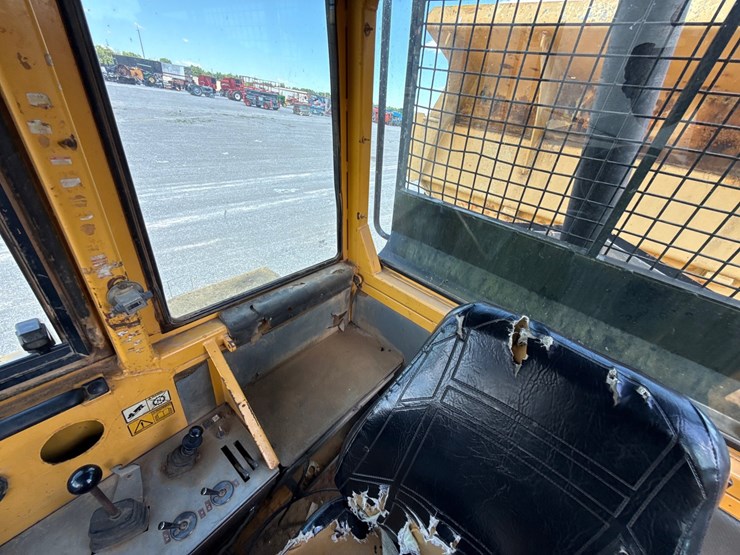 volvo-a30c-image-40