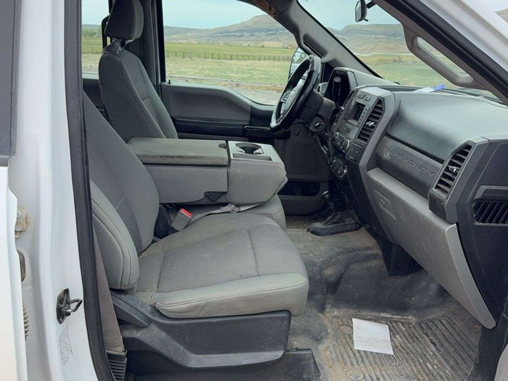 2019-ford-f350-image-31