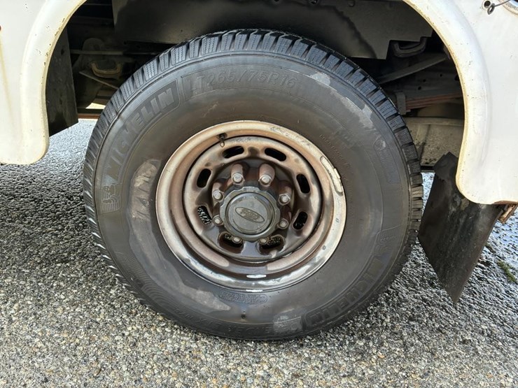 2004-ford-f350-image-5