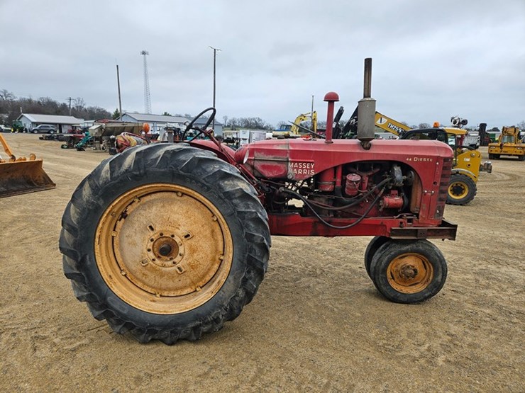 massey-ferguson-44-image-6