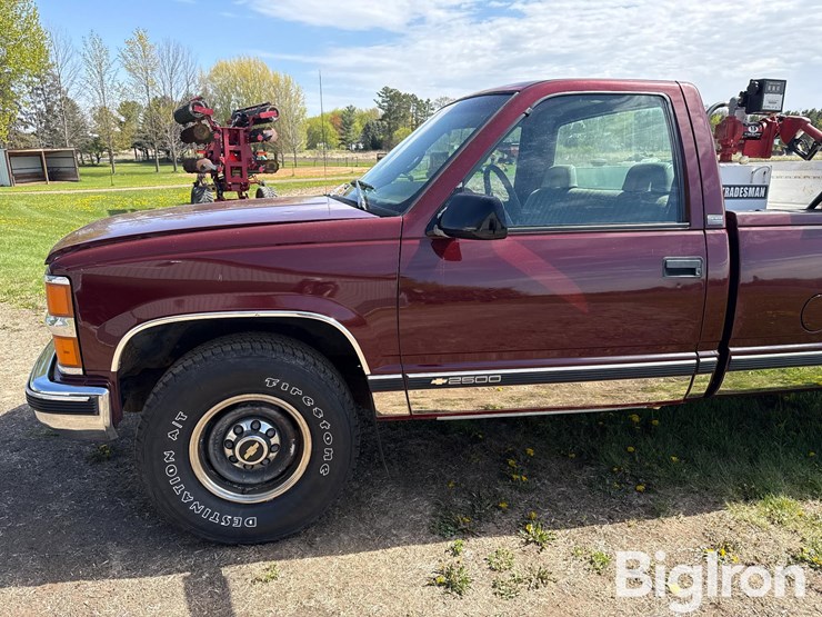 1997-chevrolet-c2500-2wd-pickup-image-9