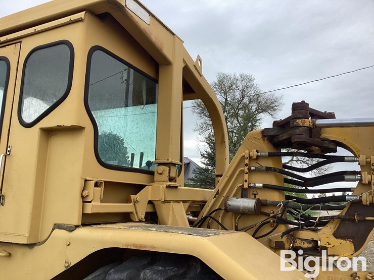 1970-caterpillar-613-image-12