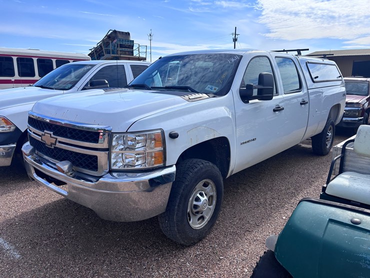 2011-chevrolet-silverado-2500-image-1