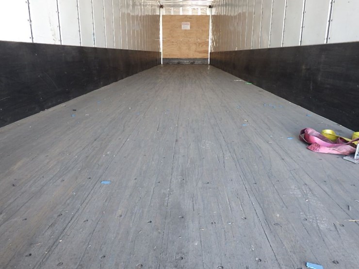 2021-stoughton-van-image-13