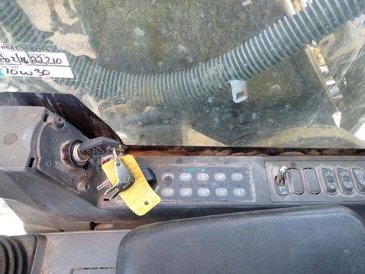 2014-caterpillar-320el-image-14