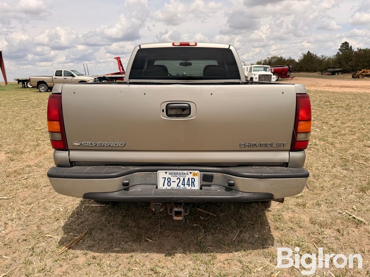 2000-chevrolet-silverado-1500-lt-image-6