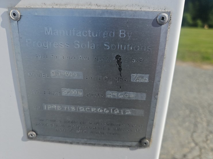 2012-progress-slt800-solar-tow-behind-light-tower-image-15
