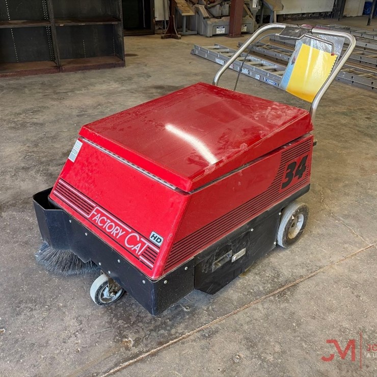 FACTORY CAT 34 WALK BEHIND FLOOR SWEEPER