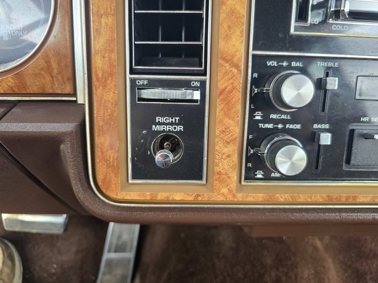 #24004-•-1984-buick-lesabre-passenger-car-image-53