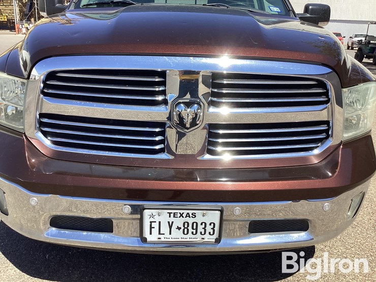 2015-ram-1500-lone-star-image-18