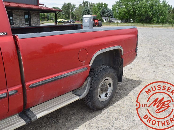 1998-dodge-ram-2500-image-24