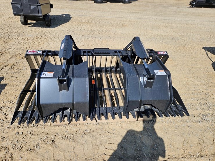 #5023-•-stout-hd82-3-grapple-bucket-image-8