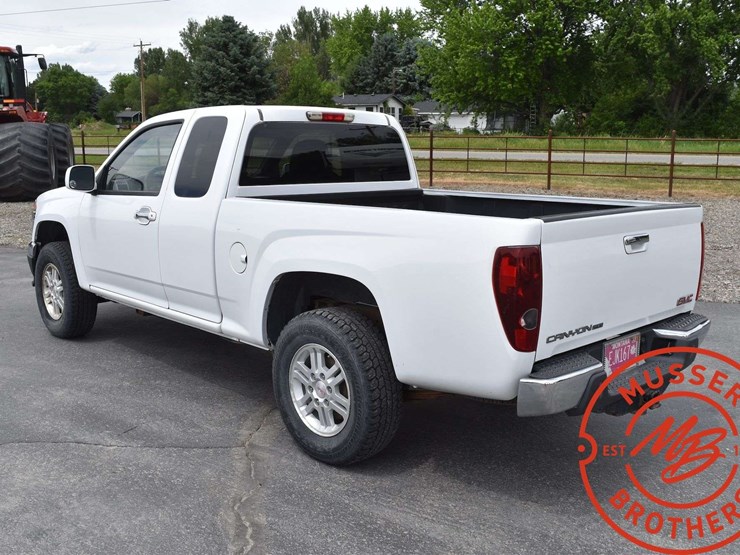 2010-gmc-canyon-sle-image-3