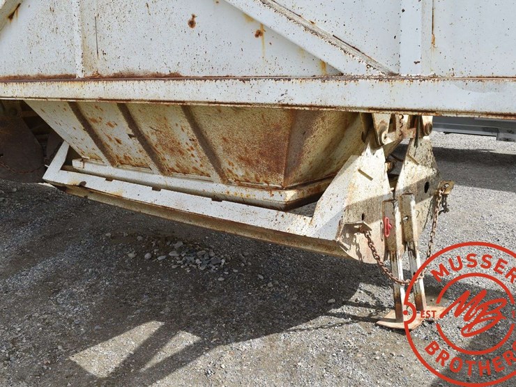 1980-clement-dump-trailer-image-30