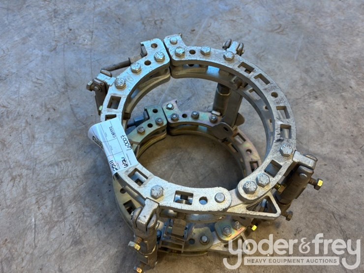 line-up-clamp,-10"-image-3