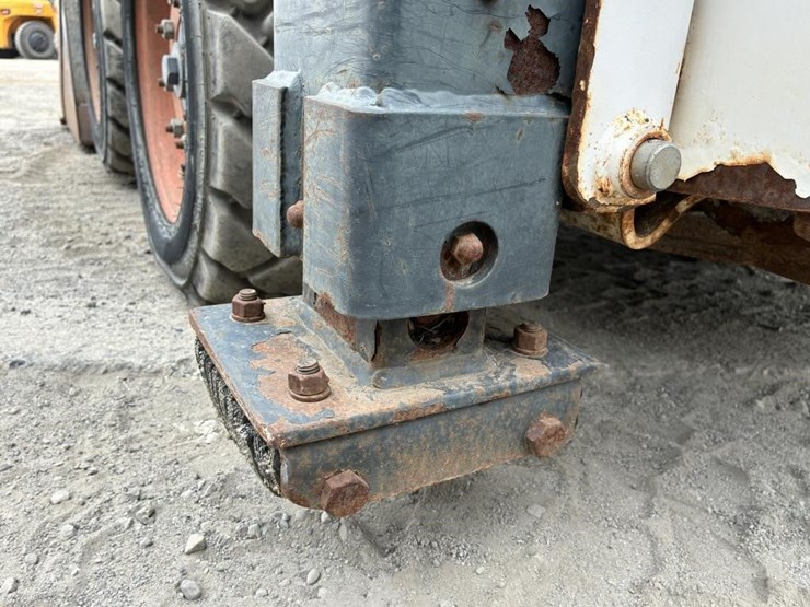 2008-bobcat-s150-image-14