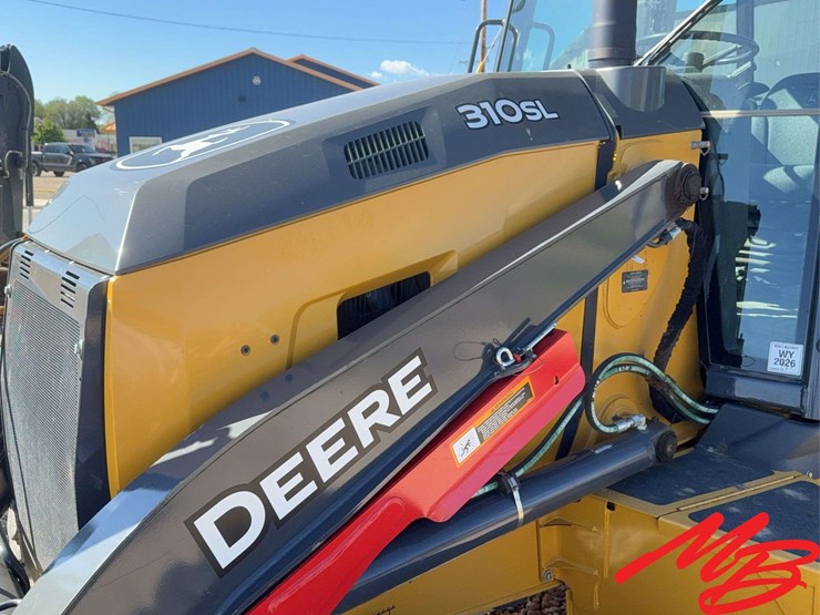 2023-deere-310sl-image-27