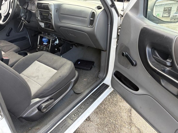 2005-ford-ranger-image-10