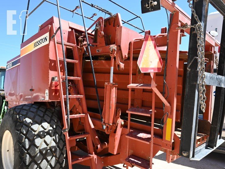 hesston-4910-image-4