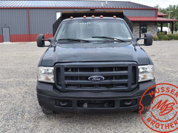 2006-ford-f350-image-10
