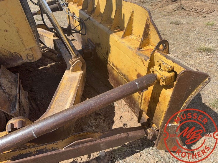 1986-caterpillar-d6h-image-23
