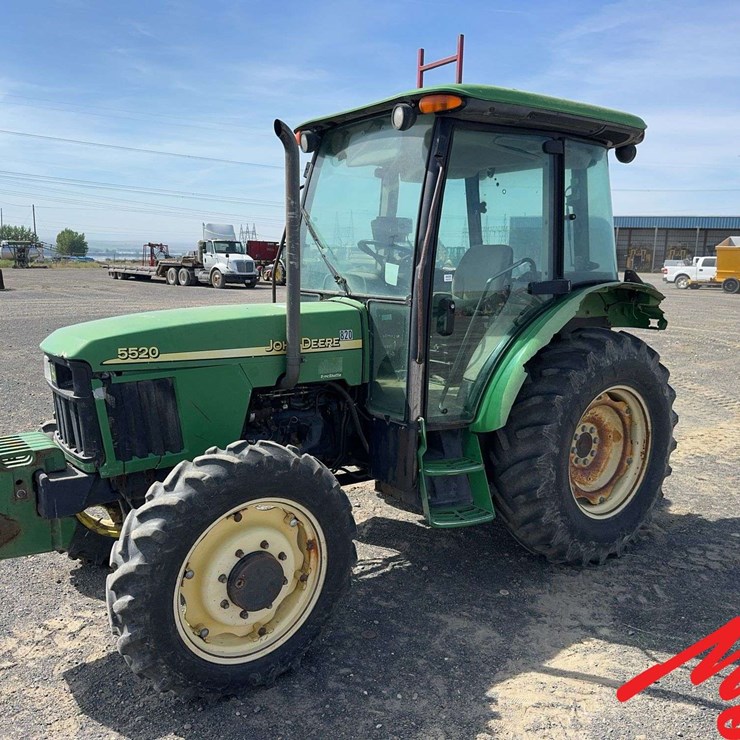 2003 JOHN DEERE 5520