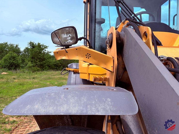 2019-volvo-l70h-image-27