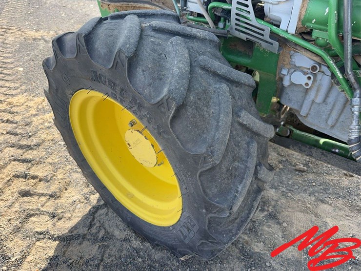 2017-john-deere-5090gn-image-18