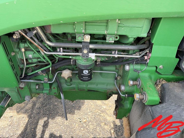 2012-john-deere-5100m-image-19