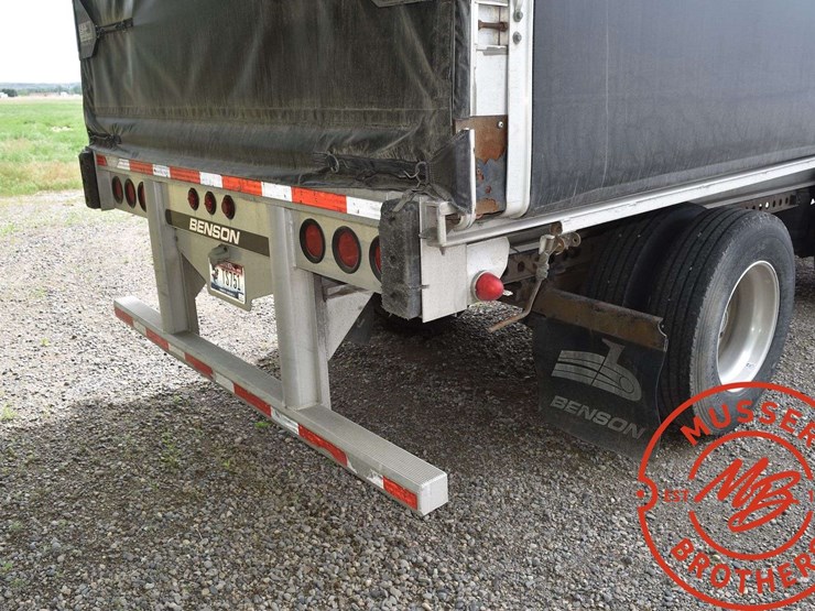 2016-benson-53'-x-102"-image-23