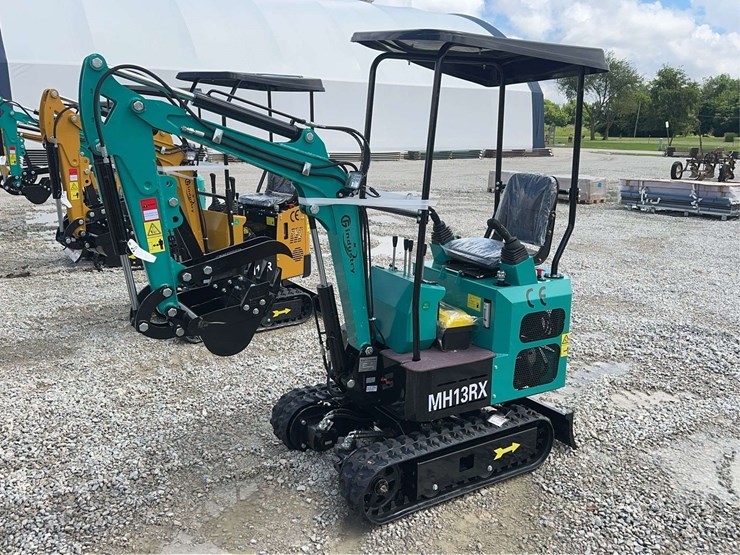 cfg-industrial-mh13rx-mini-excavator-image-1