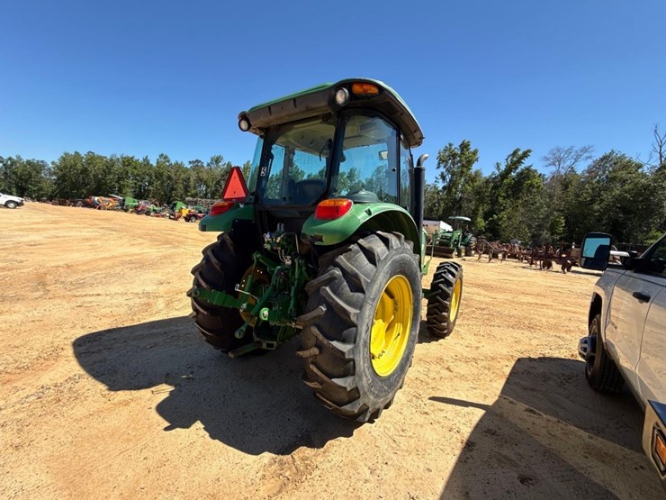 john-deere-5090e-image-2