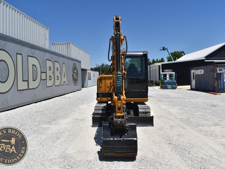 2021-caterpillar-305.5e2-image-8
