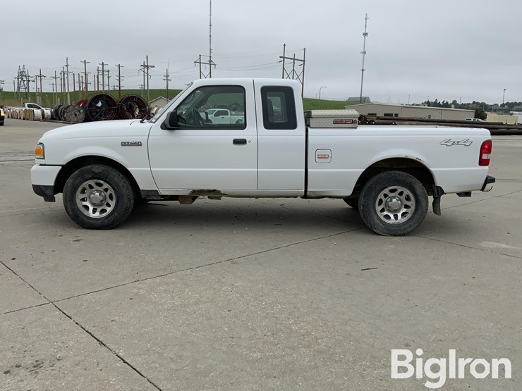 2010-ford-ranger-xlt-image-8