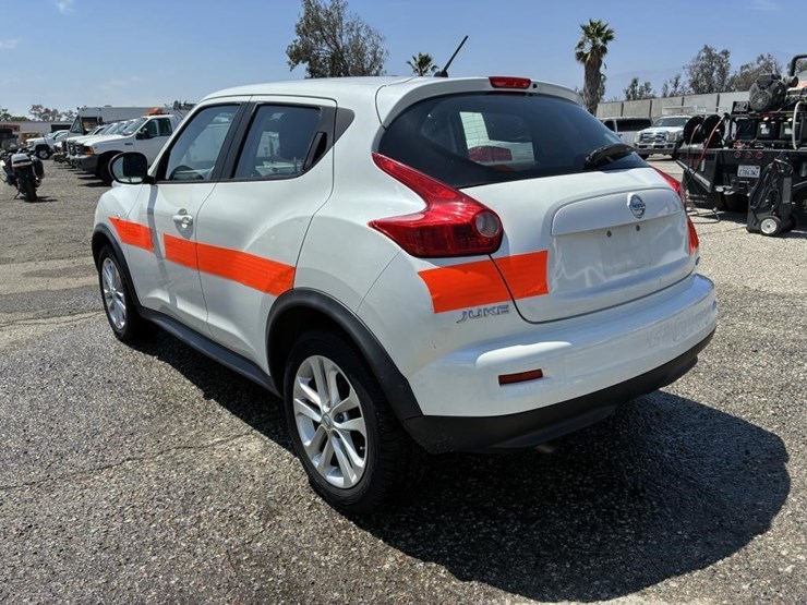 2013-nissan-juke-image-4