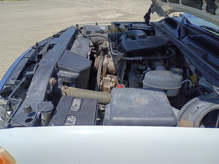 2005-gmc-sierra-2500-image-20