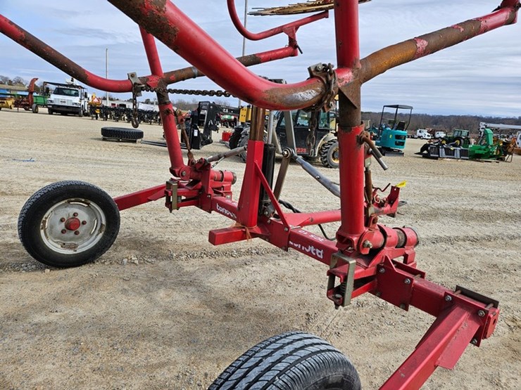 #5008-•-tuniti-10-wheel-vee-rake-image-19