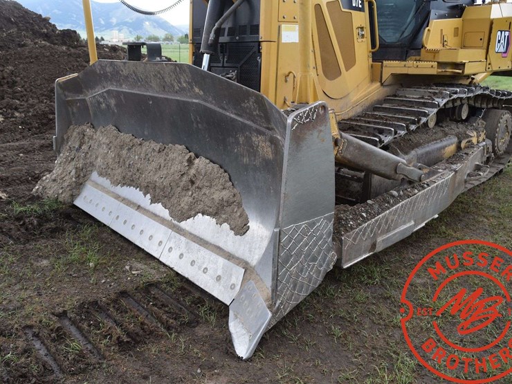 2010-caterpillar-d7e-image-15