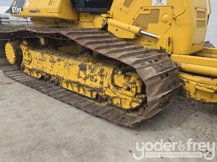 2022-komatsu-d61px-24-image-14