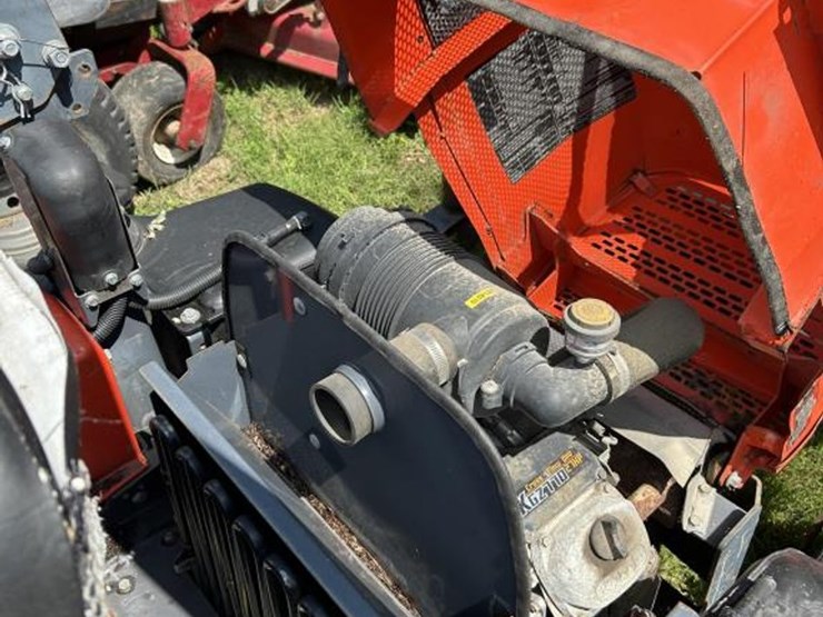 kubota-zg327-image-5