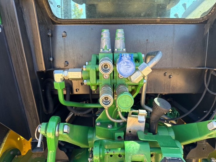 john-deere-5090e-image-5