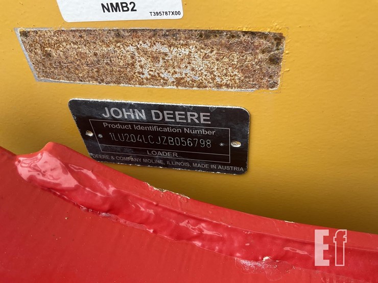2019-deere-204l-image-17