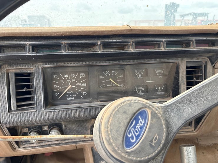 1989-ford-f600-image-7