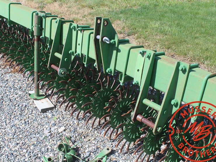 john-deere-400-image-10