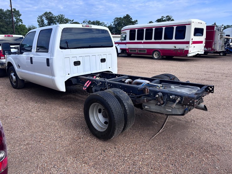 2012-ford-f350-image-4