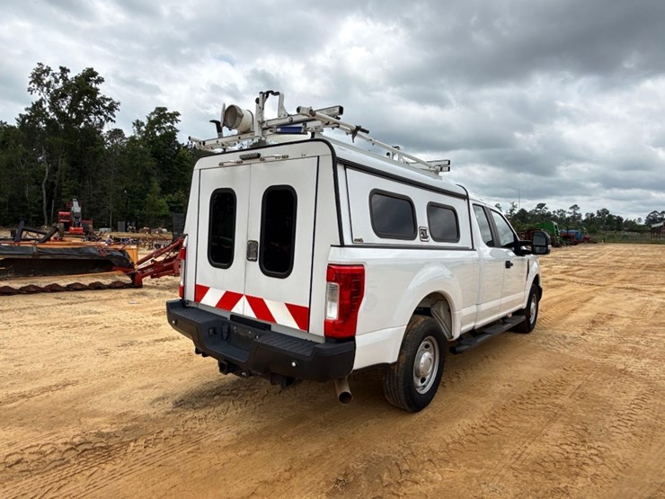 2018-ford-f250-image-4