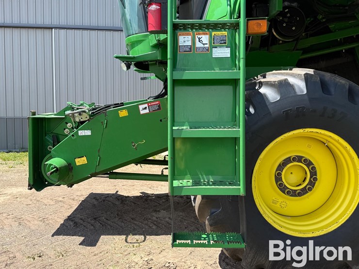 2004-john-deere-9560-sts-image-9