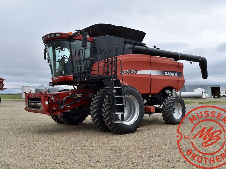 2005-case-ih-8010-image-3
