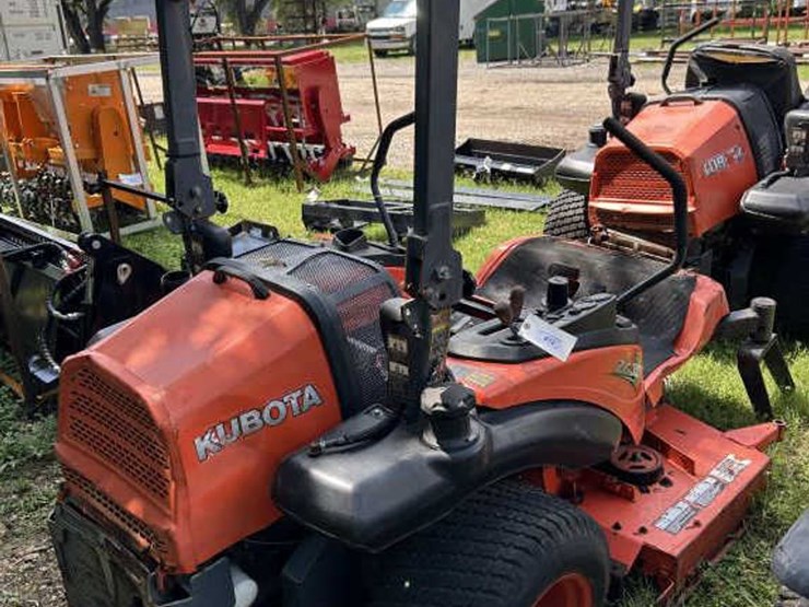 kubota-zg327-image-4